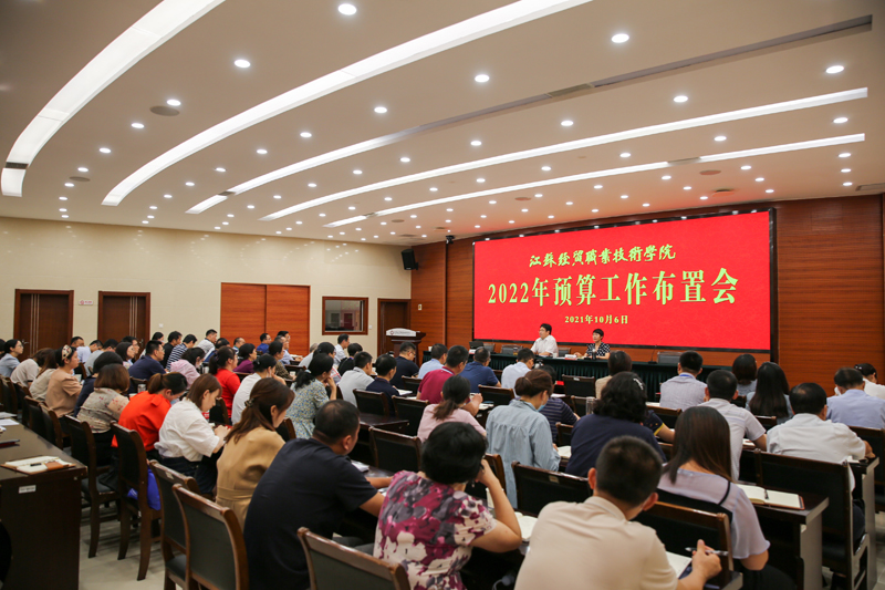 漫展会场如何布置_如何用气球布置会场_晚会活动会场布置